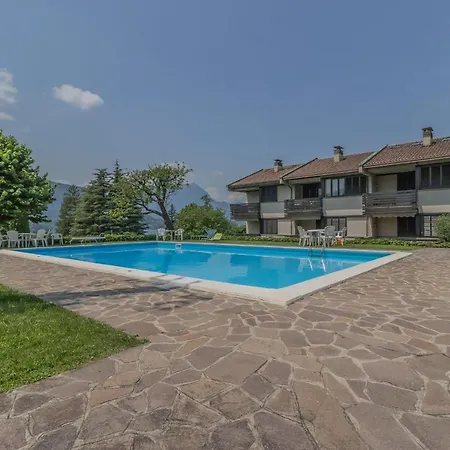 Blu Al Lago * Льерна